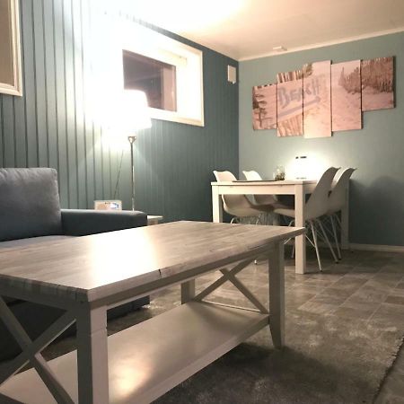 Beautiful Apartment In Central 莱克内斯 外观 照片